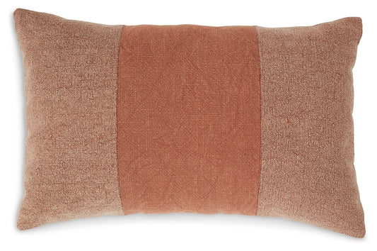 Dovinton - Pillow - Hornell Furniture Outlet