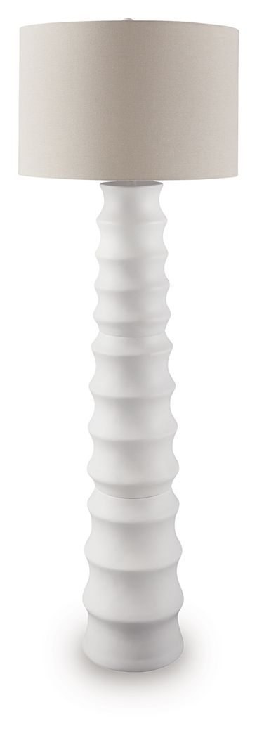Veraleigh - Poly Lamp - Hornell Furniture Outlet