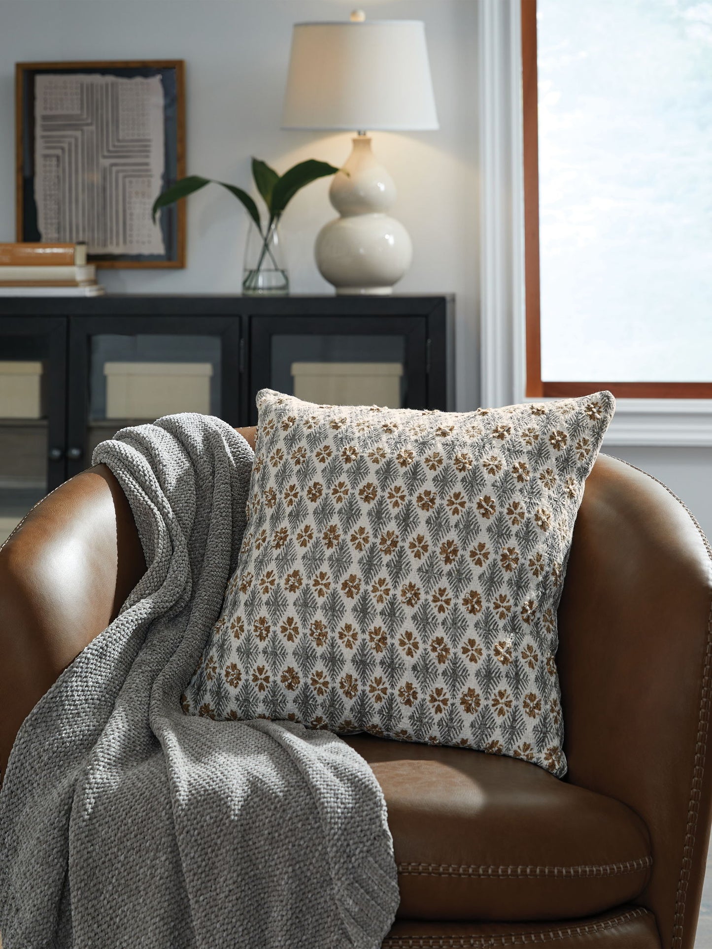 Dainwick - Pillow - Hornell Furniture Outlet