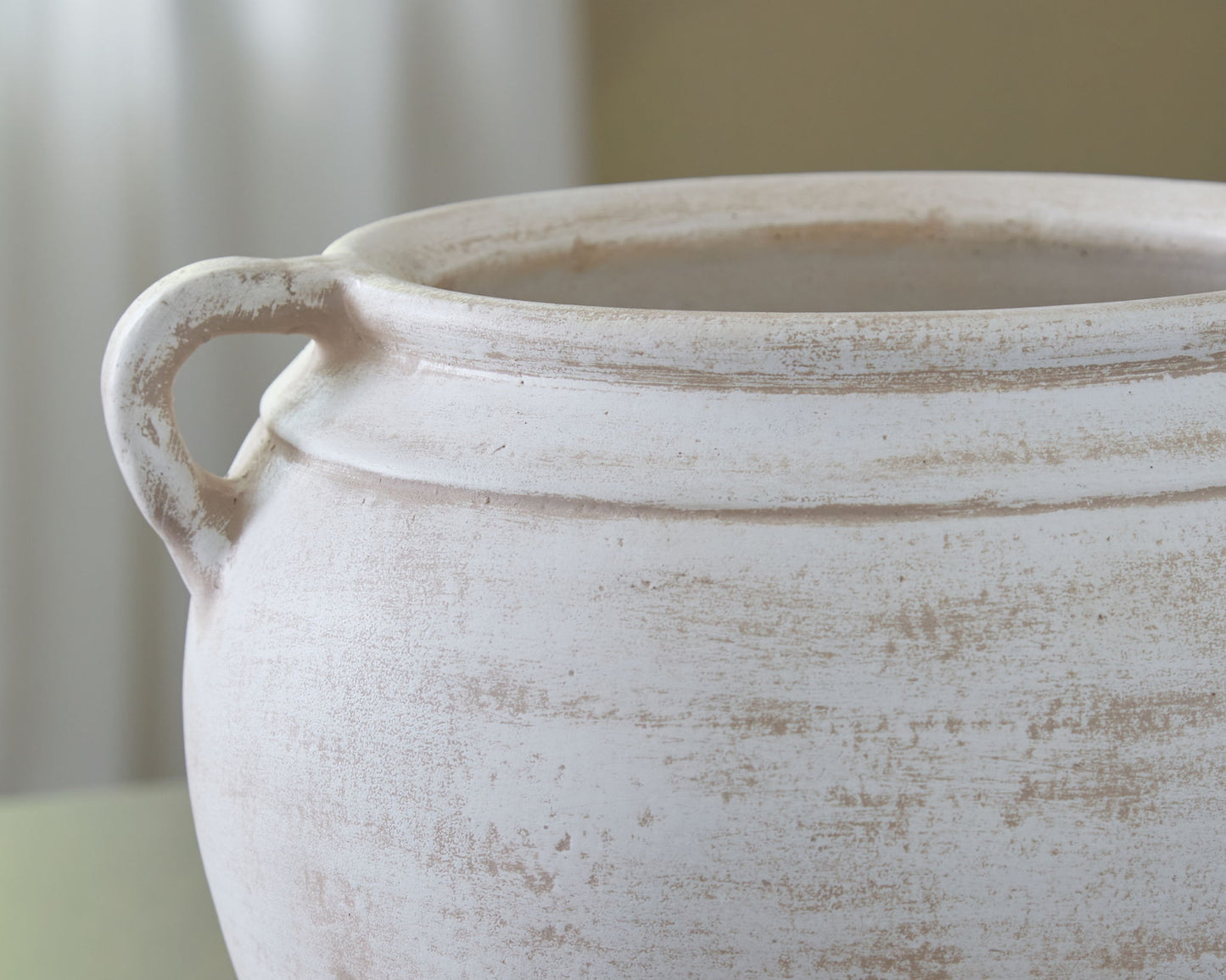 Meadie - 9" Vase - Hornell Furniture Outlet