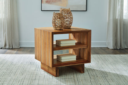 Dressonni - Brown - Square End Table - Hornell Furniture Outlet