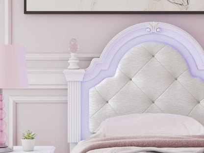 Kozlani - Upholstered Panel Bed - Hornell Furniture Outlet