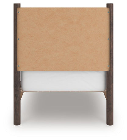 Pamytta - Panel Platform Bed - Hornell Furniture Outlet