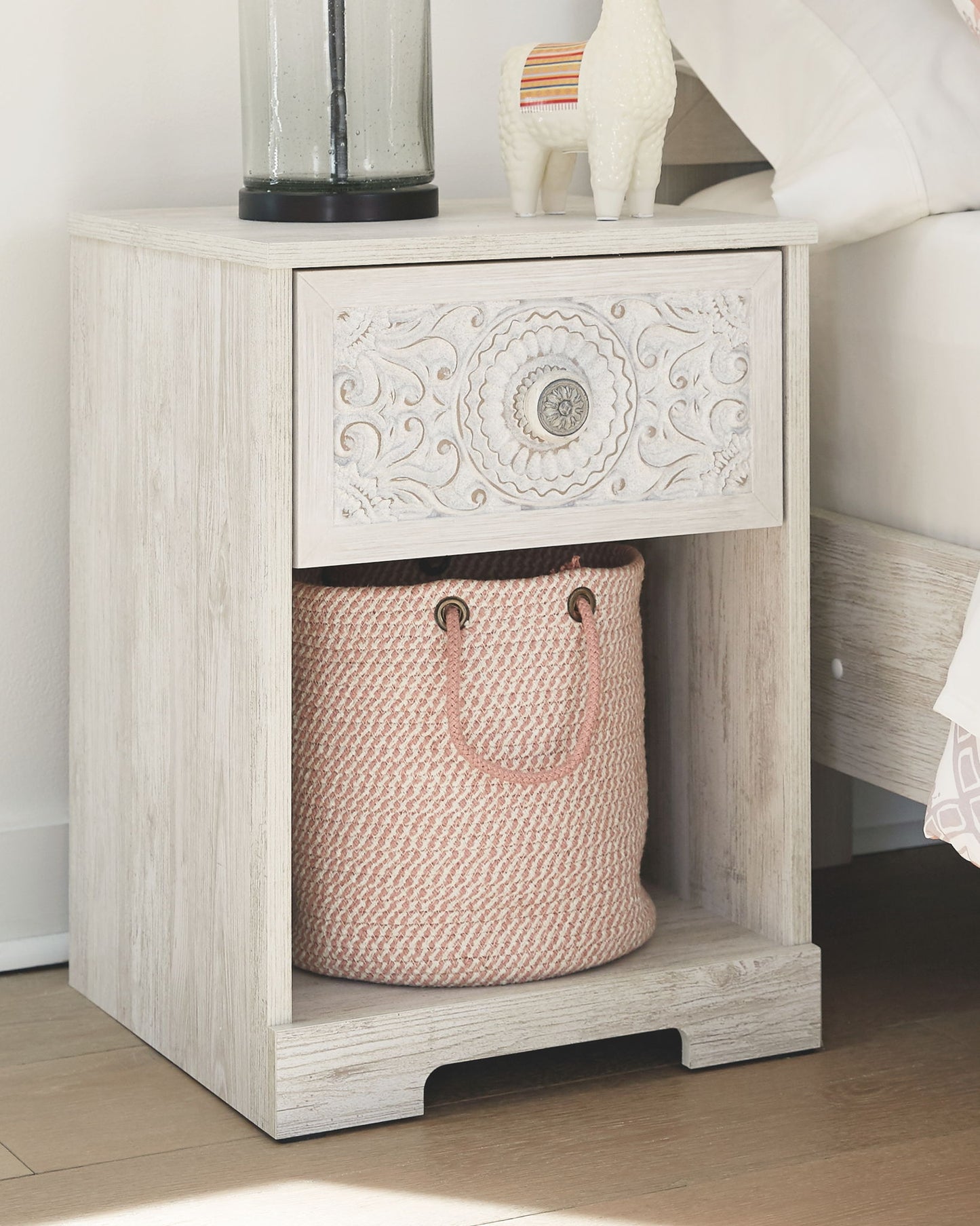 Paxberry - Whitewash - One Drawer Night Stand - Hornell Furniture Outlet