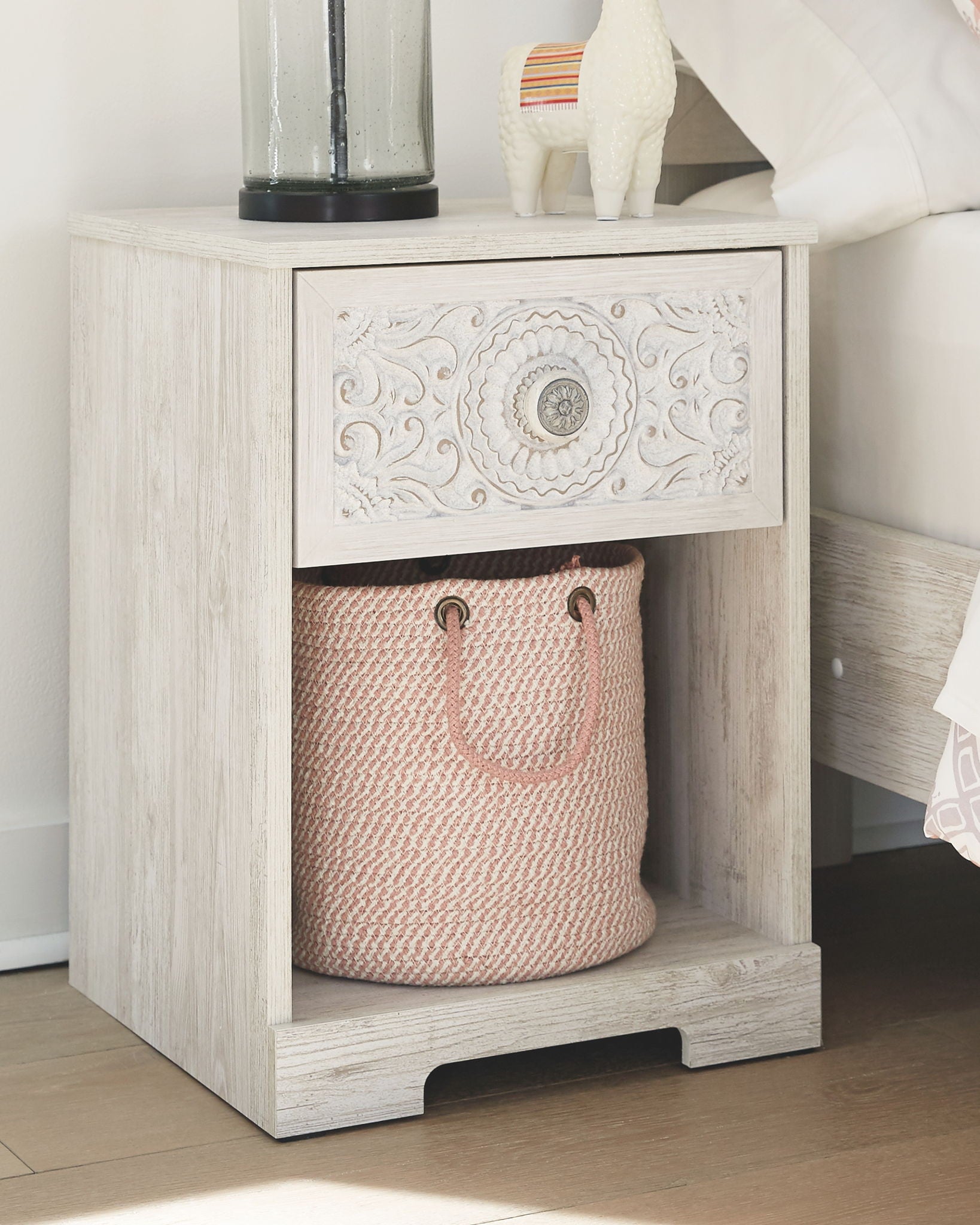 Paxberry - Whitewash - One Drawer Night Stand - Hornell Furniture Outlet