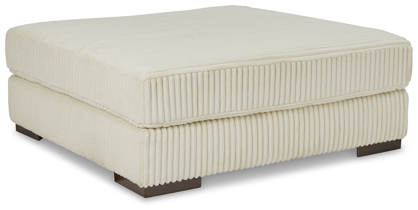 Lindyn - Oversized Accent Ottoman - Hornell Furniture Outlet