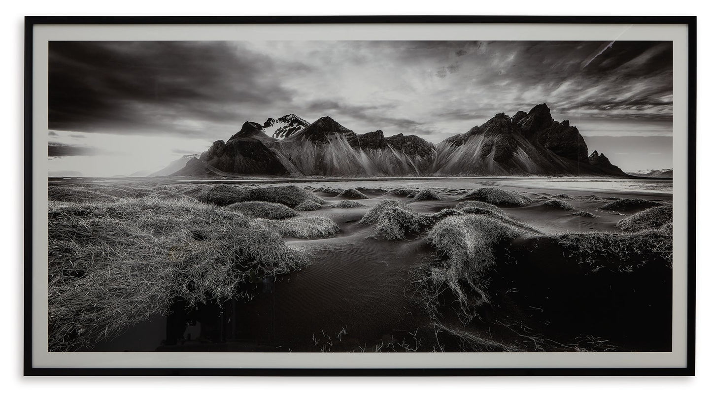 Delstone - Black / White - Wall Art - Hornell Furniture Outlet