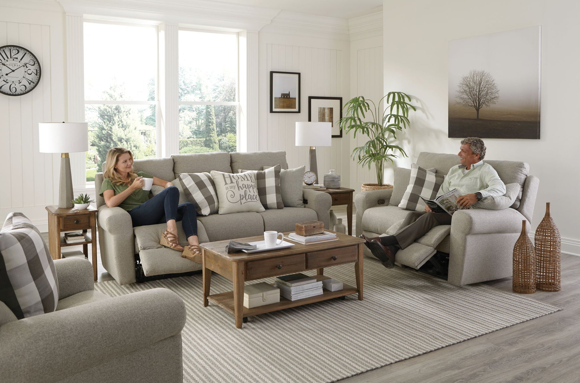 Westport - Lay Flat Reclining Loveseat - Hornell Furniture Outlet