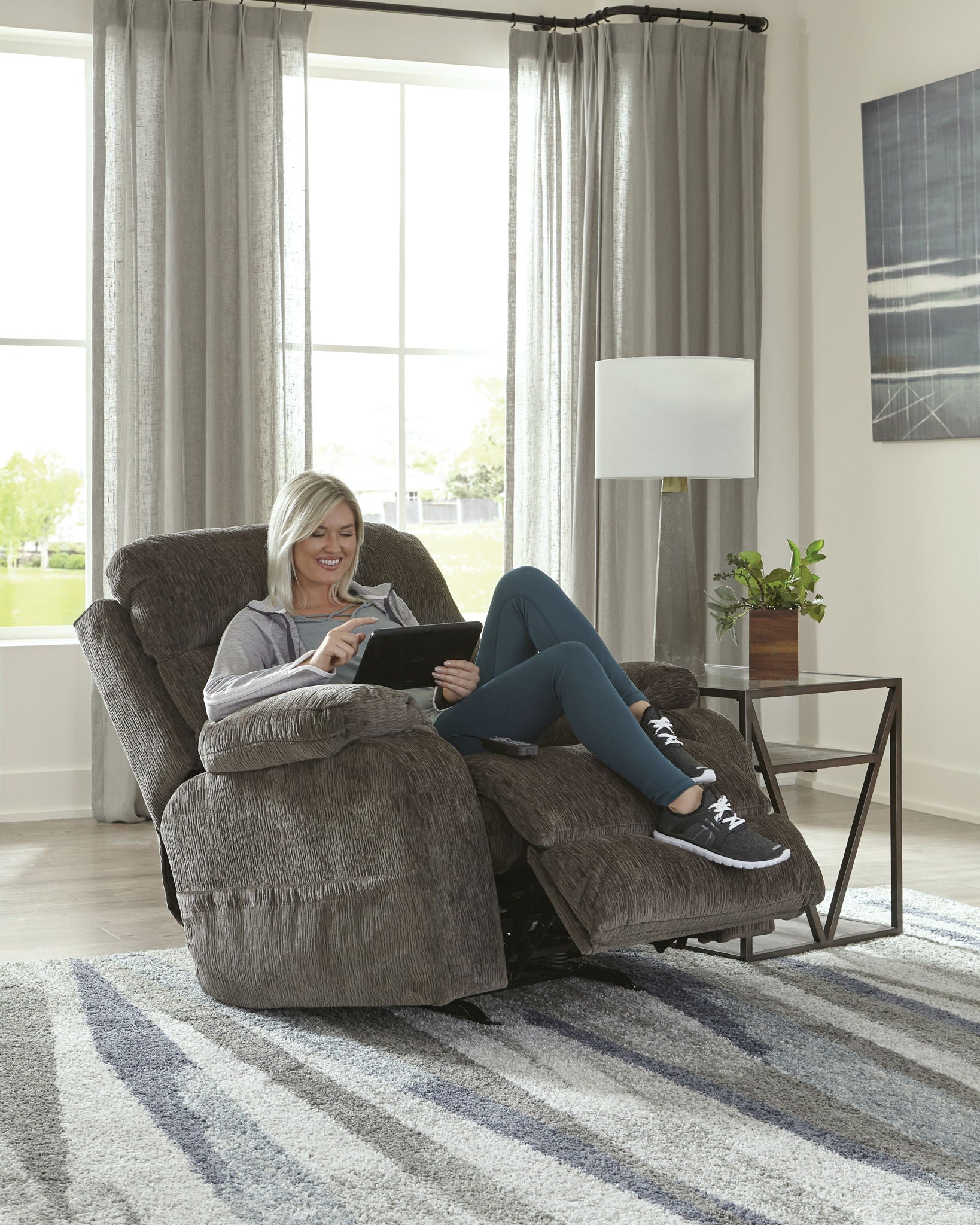 Refresher - Power Headrest Power Rocker Recliner With CR3 Heat / Massage / Lumbar - Hornell Furniture Outlet