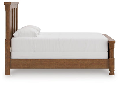 Rowlenstown - Poster Bed - Hornell Furniture Outlet