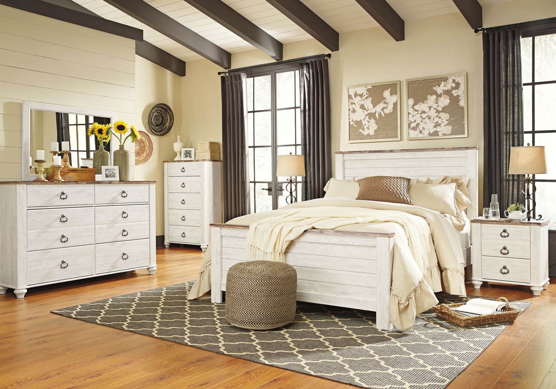Willowton - Dresser, Mirror - Hornell Furniture Outlet