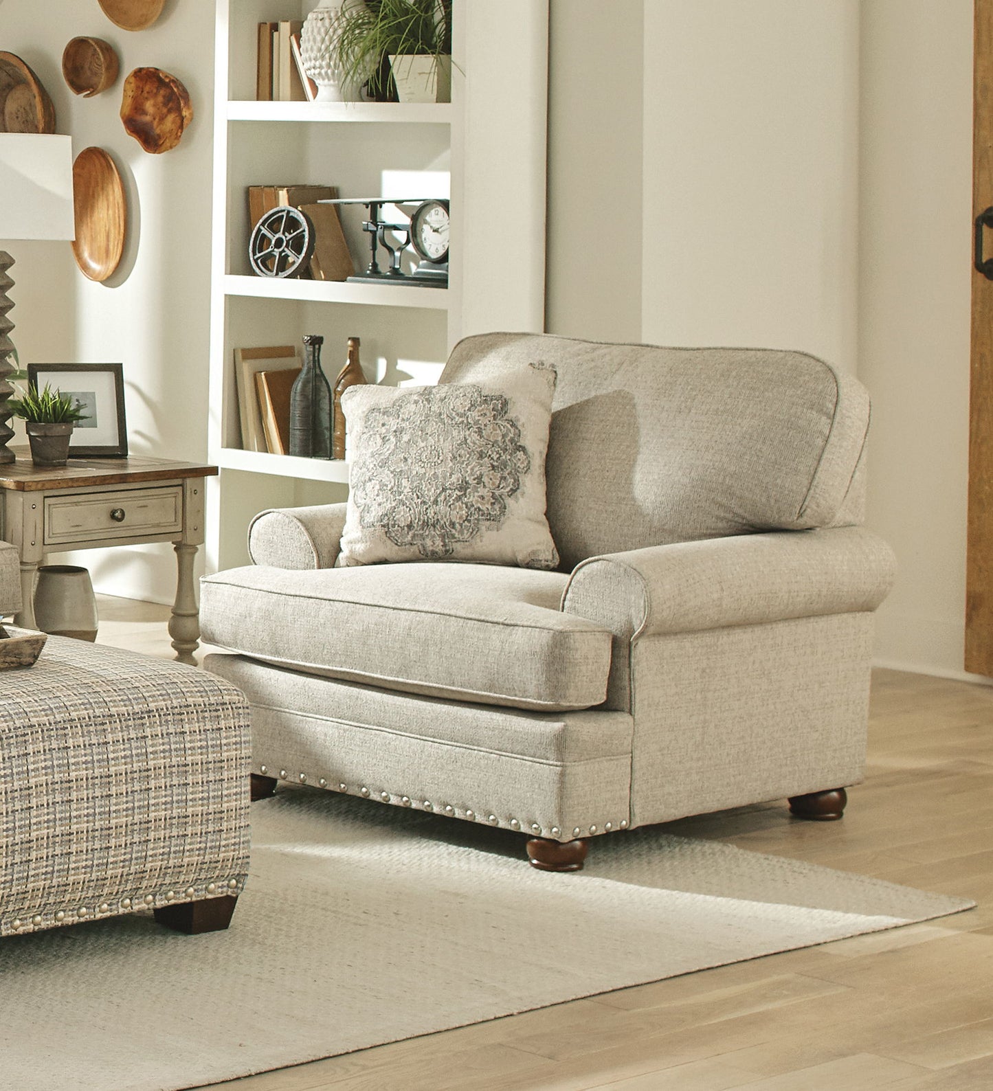 Farmington - Chair - Buff - Hornell Furniture Outlet