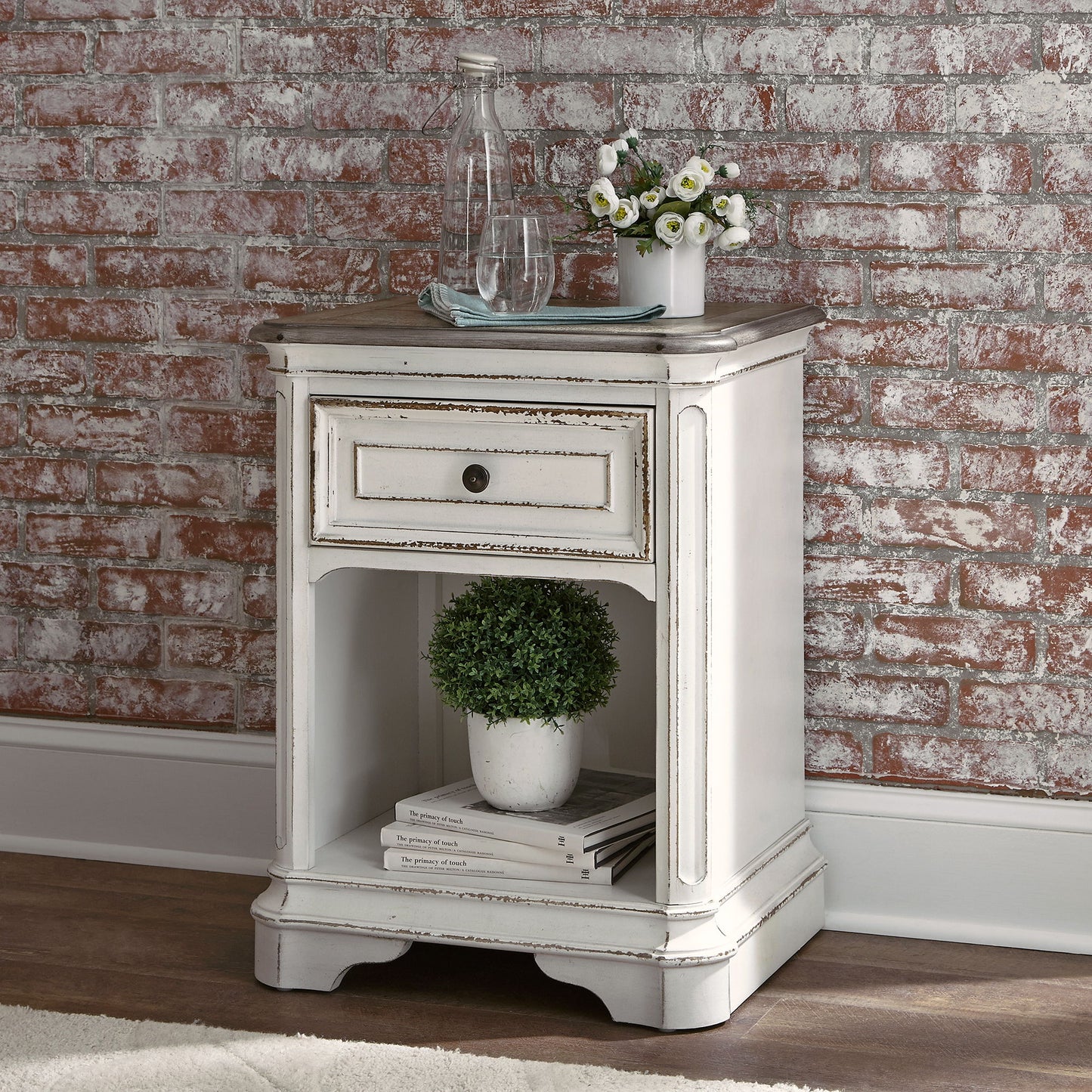 Magnolia Manor - 1 Drawer Nightstand - White - Hornell Furniture Outlet
