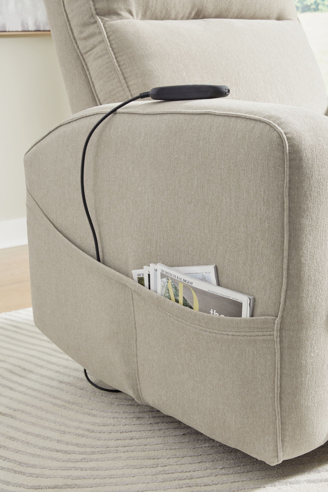 Starganza - Power Lift Recliner - Hornell Furniture Outlet