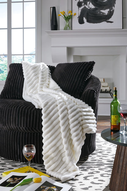 Alsonwell - Throw - Hornell Furniture Outlet