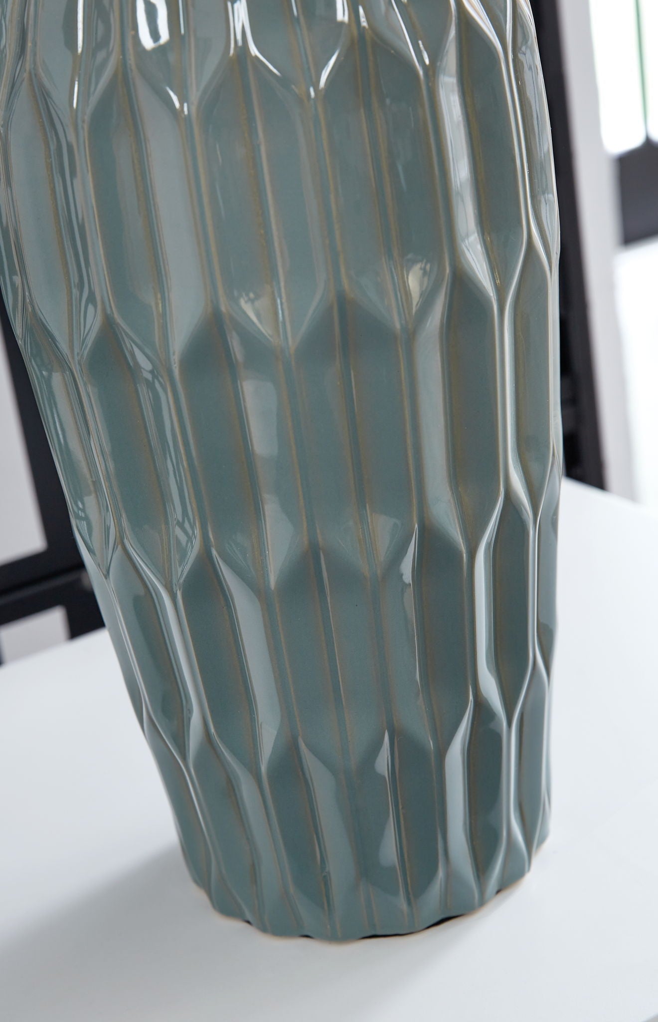 Hadbury - Ceramic Table Lamp (Set of 2) - Hornell Furniture Outlet