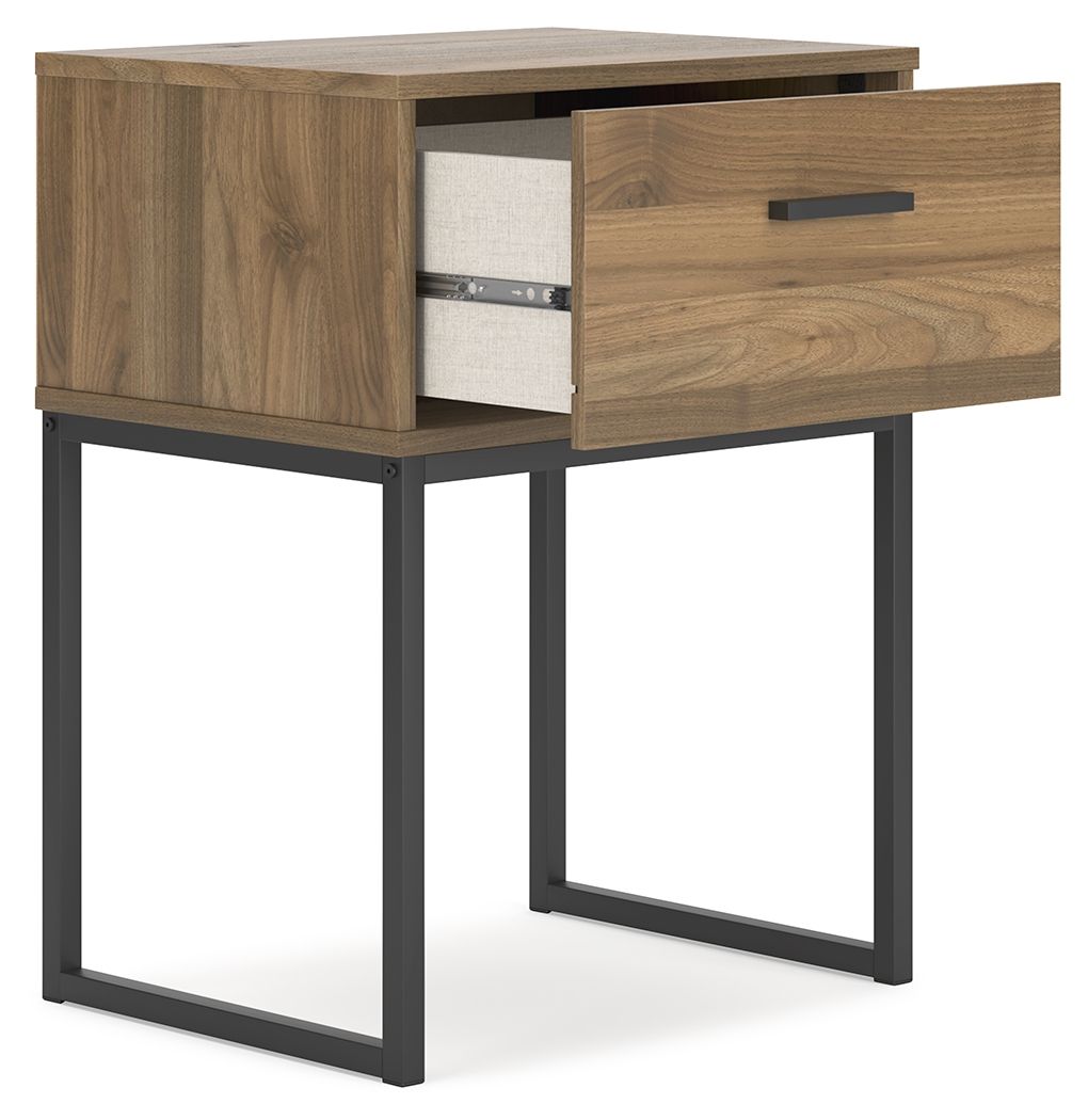 Deanlow - Honey - One Drawer Night Stand - Hornell Furniture Outlet