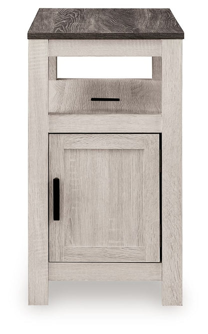 Fendenmore - Chair Side End Table - Hornell Furniture Outlet