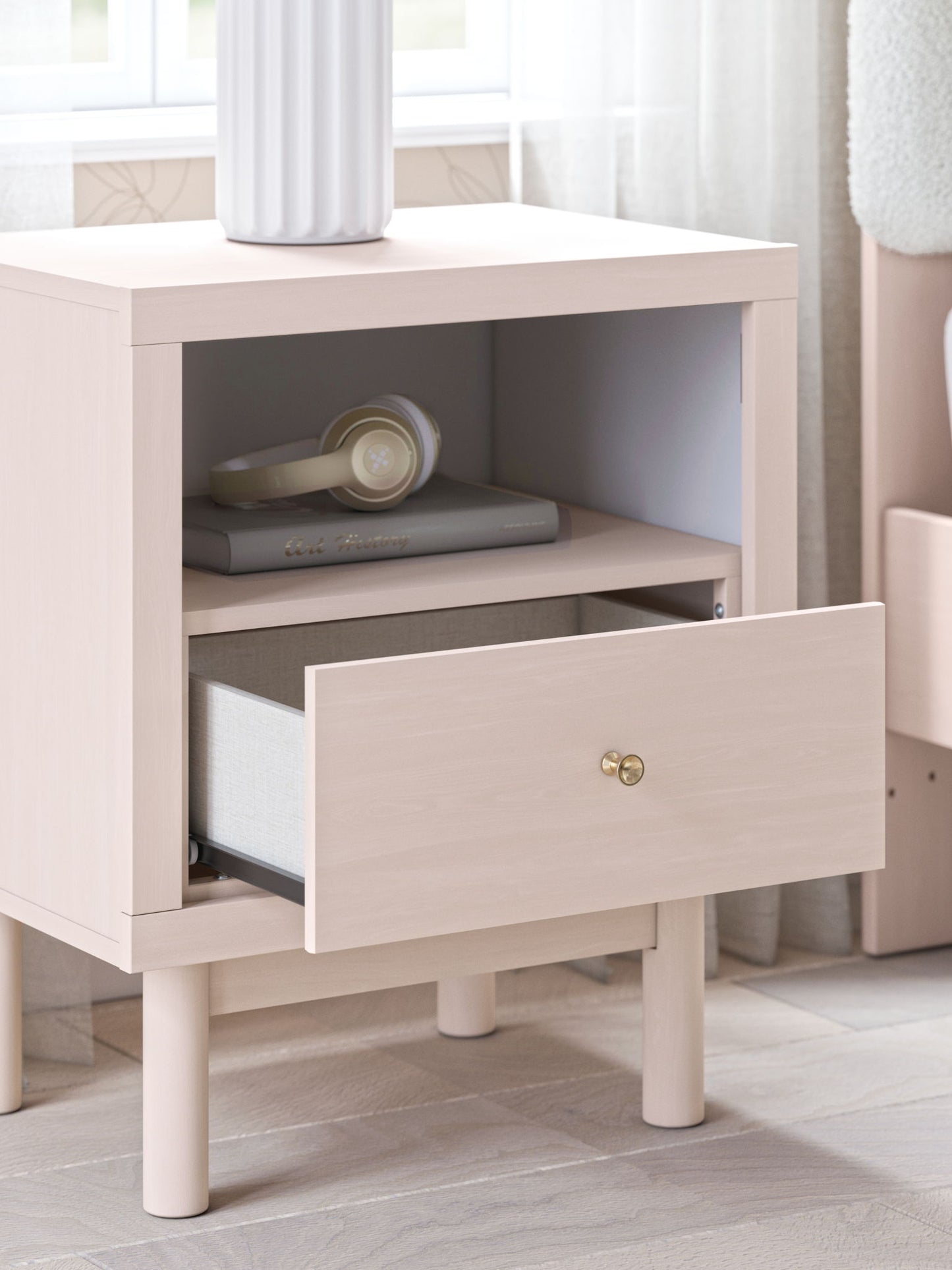 Wistenpine - Blush - One Drawer Night Stand - Hornell Furniture Outlet