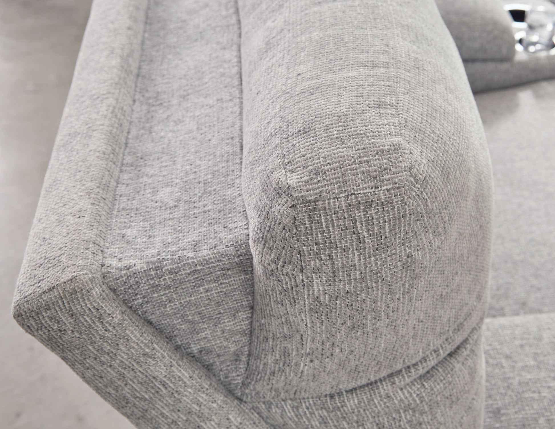 Acklen Place - Reclining Sectional - Hornell Furniture Outlet