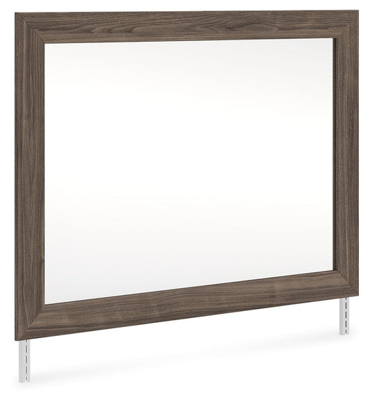 Kendanport - Brown - Bedroom Mirror - Hornell Furniture Outlet