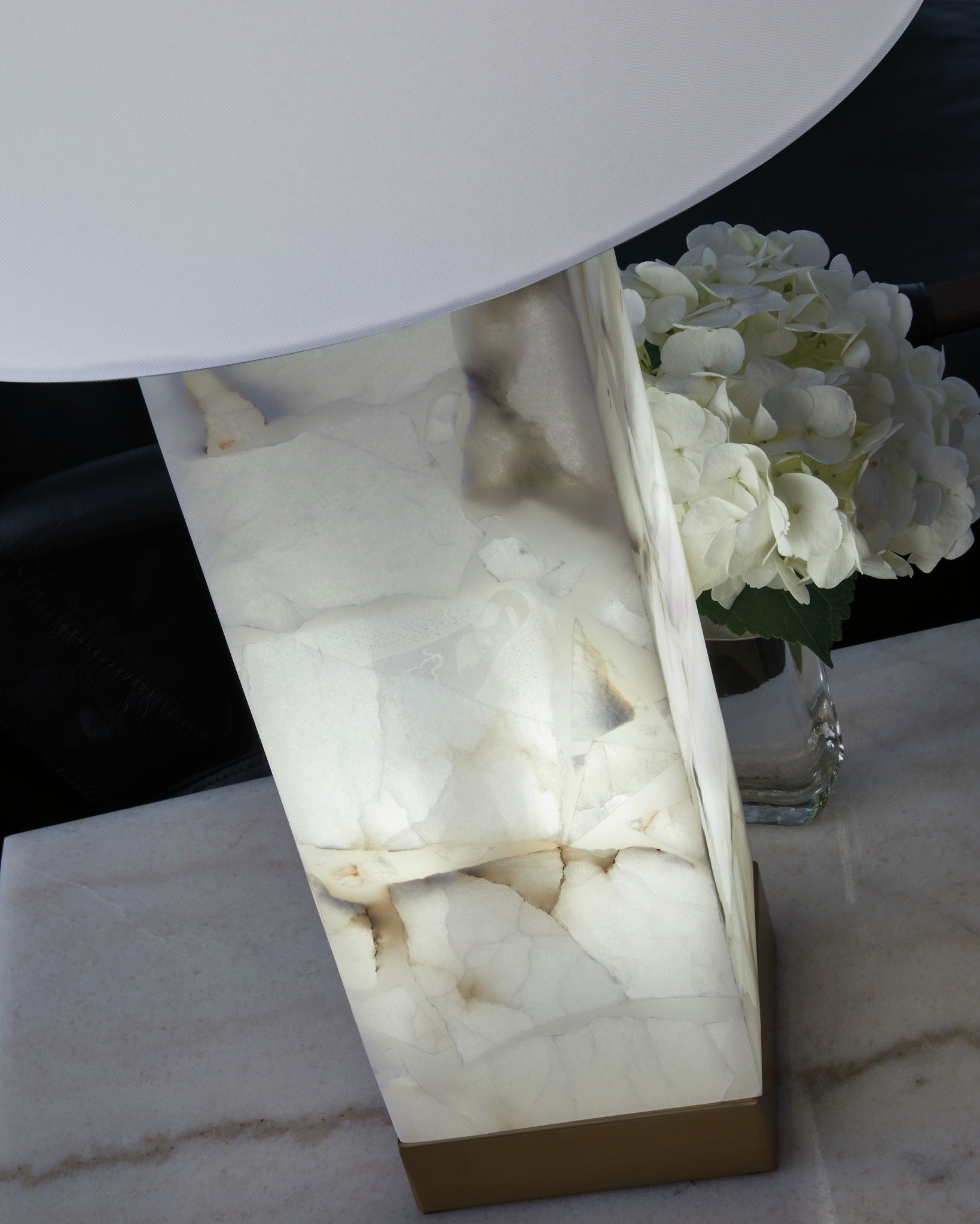 Linderfield - White / Gold Finish - Alabaster Table Lamp - Hornell Furniture Outlet