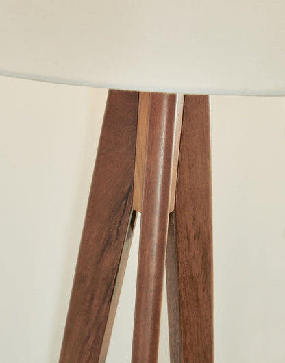 Dallson - Floor Lamp - Hornell Furniture Outlet