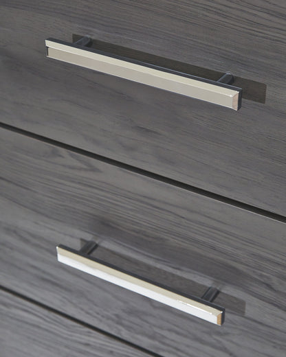 Lodanna - Gray - Five Drawer Chest - Hornell Furniture Outlet