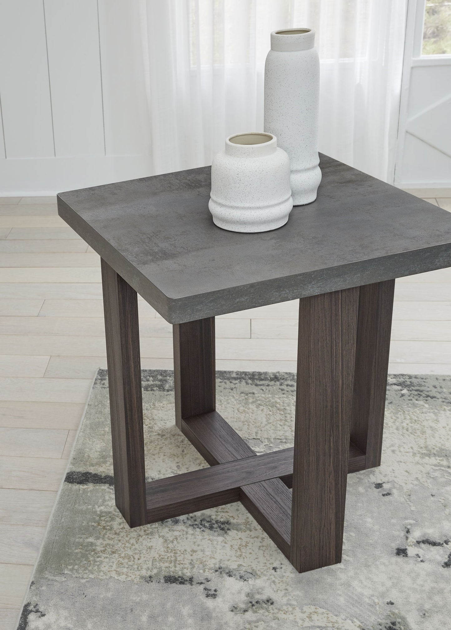Dynnford - Gray / Brown - Occasional Table Set (Set of 3) - Hornell Furniture Outlet