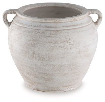 Meadie - 9" Vase - Hornell Furniture Outlet