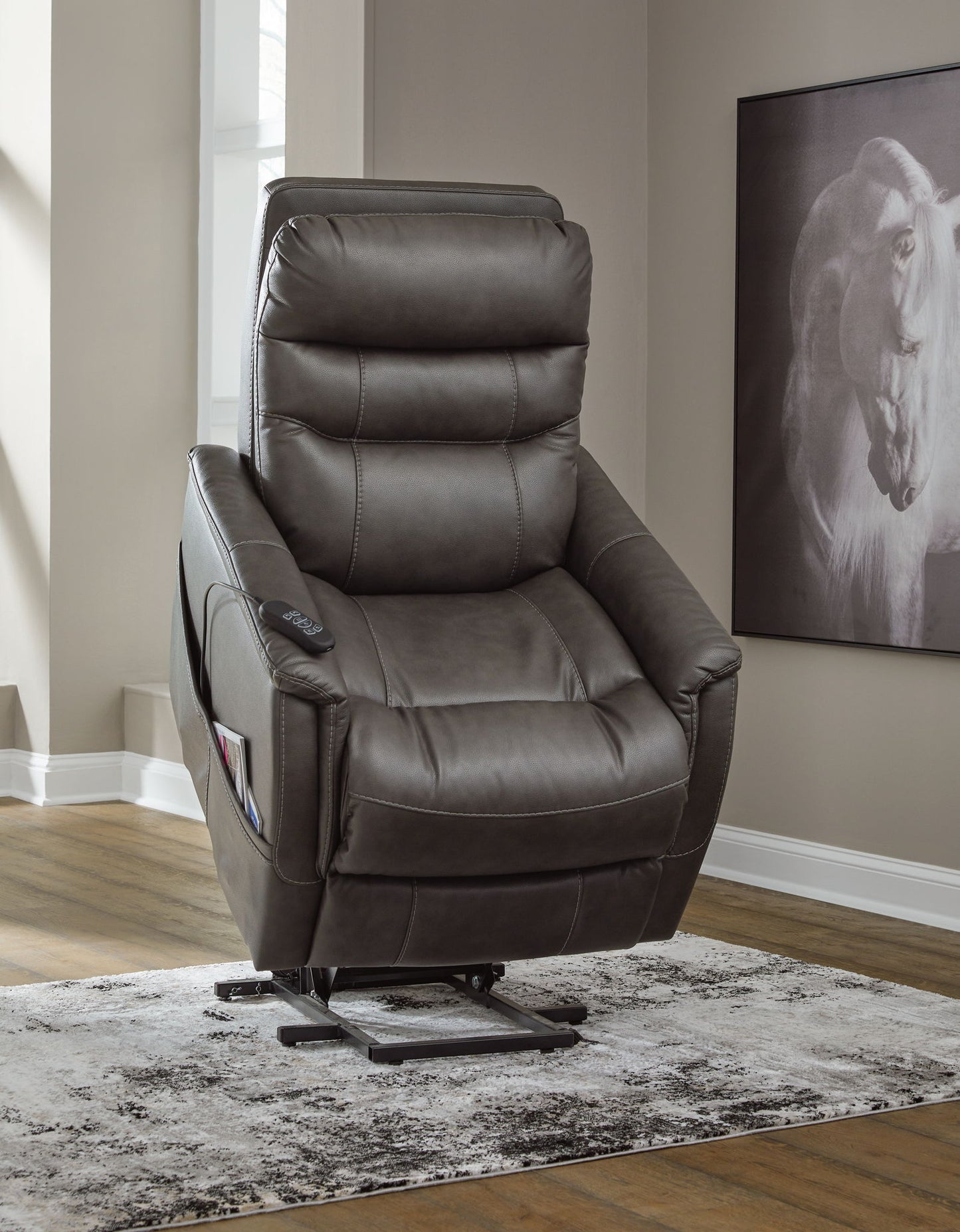 Strawbill - Power Lift Recliner - Hornell Furniture Outlet