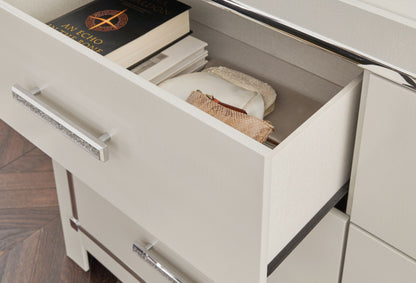 Zyniden - Silver - Five Drawer Chest - Hornell Furniture Outlet
