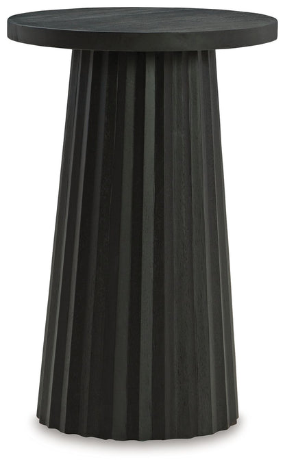 Ceilby - Accent Table - Hornell Furniture Outlet