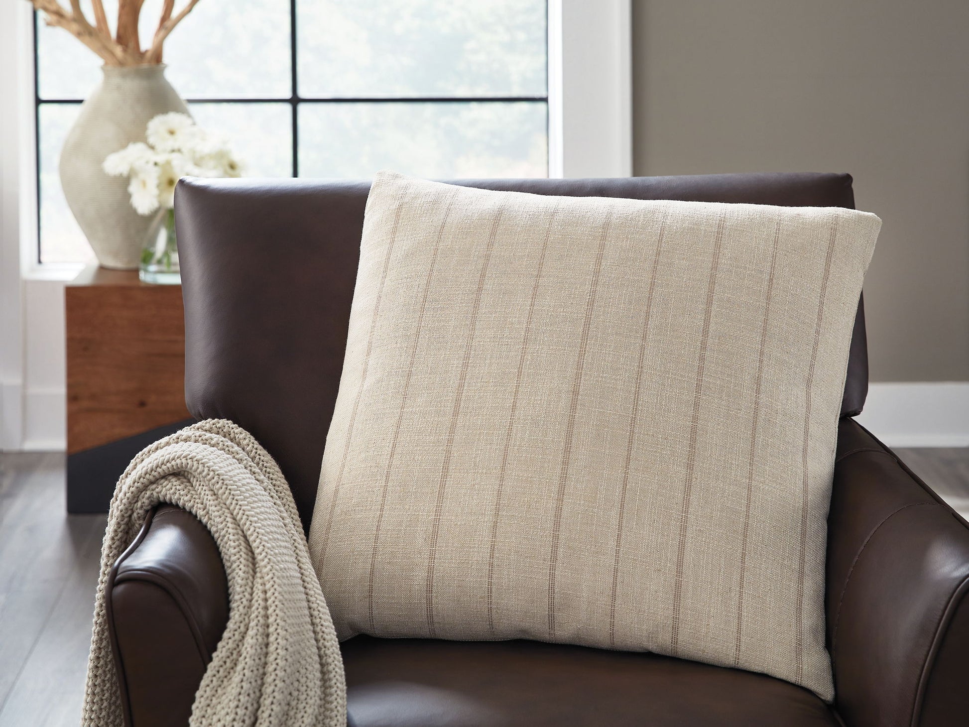 Valwick - Pillow - Hornell Furniture Outlet