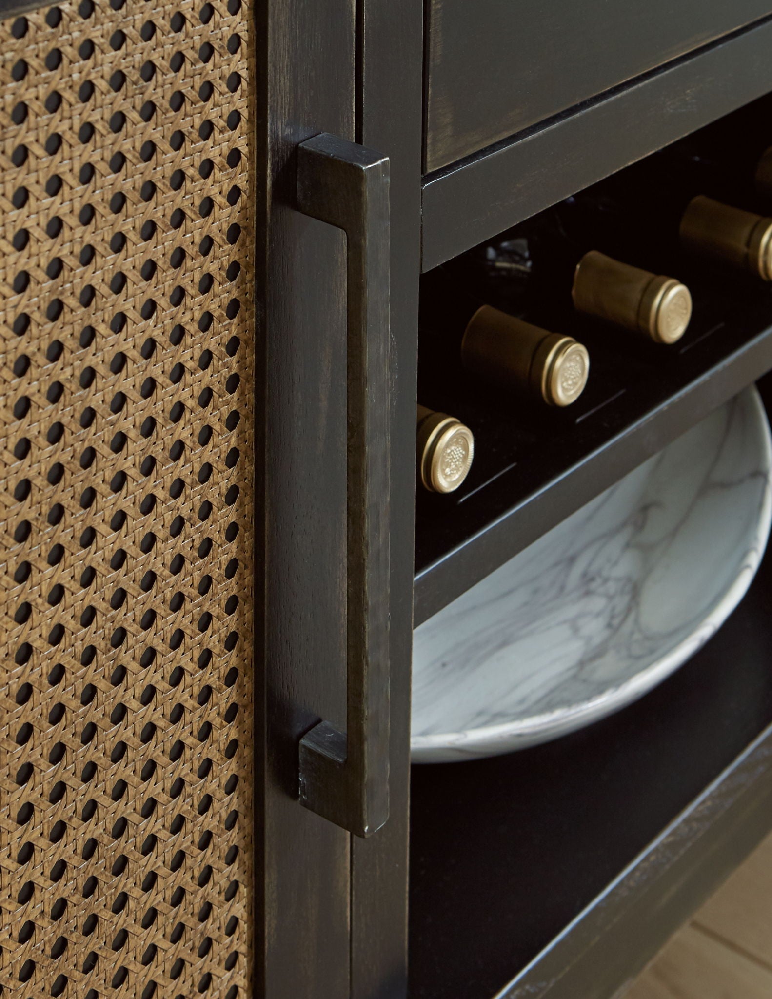 Galliden - Black - Dining Room Server - Hornell Furniture Outlet