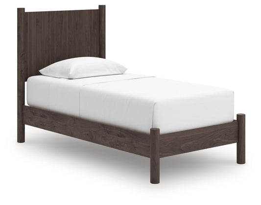 Pamytta - Panel Platform Bed - Hornell Furniture Outlet