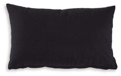 Gavrileigh - Pillow - Hornell Furniture Outlet