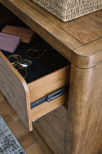 Cabalynn - Light Brown - Dresser And Mirror - Hornell Furniture Outlet