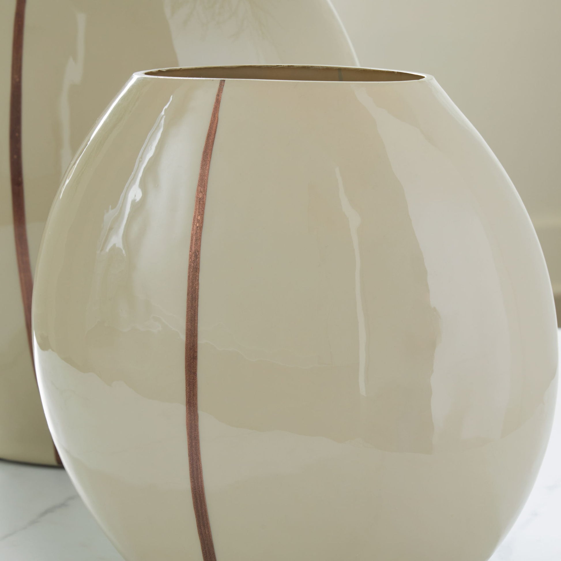 Sheabourne - Vase - Hornell Furniture Outlet