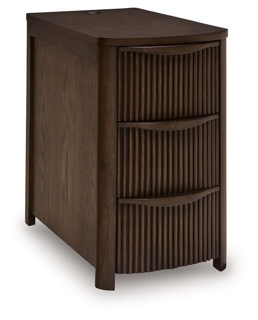 Camdill - Chair Side End Table - Hornell Furniture Outlet