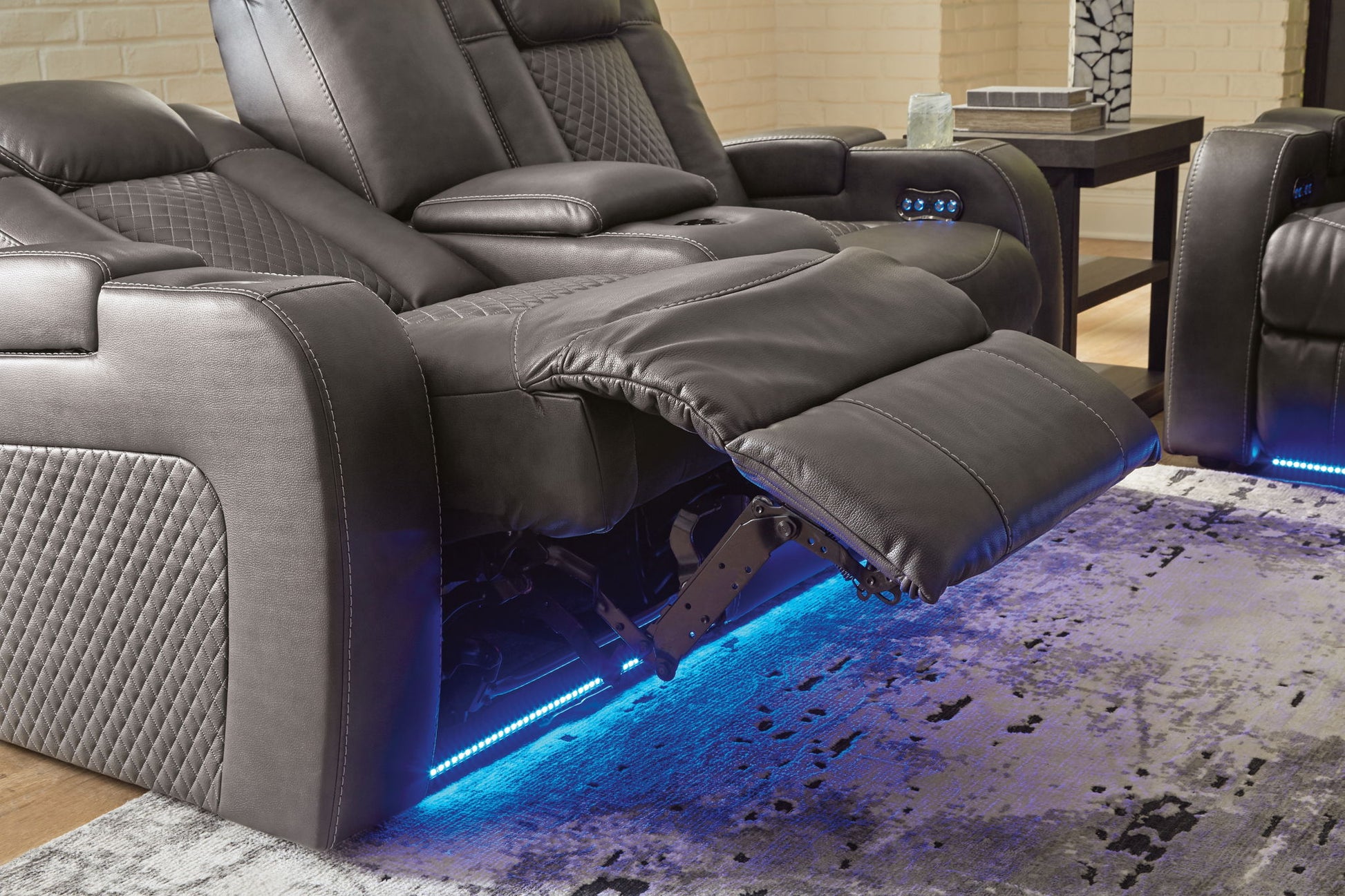 Fyne - dyme - Power Reclining Loveseat With Console/Adj Hdrst - Hornell Furniture Outlet