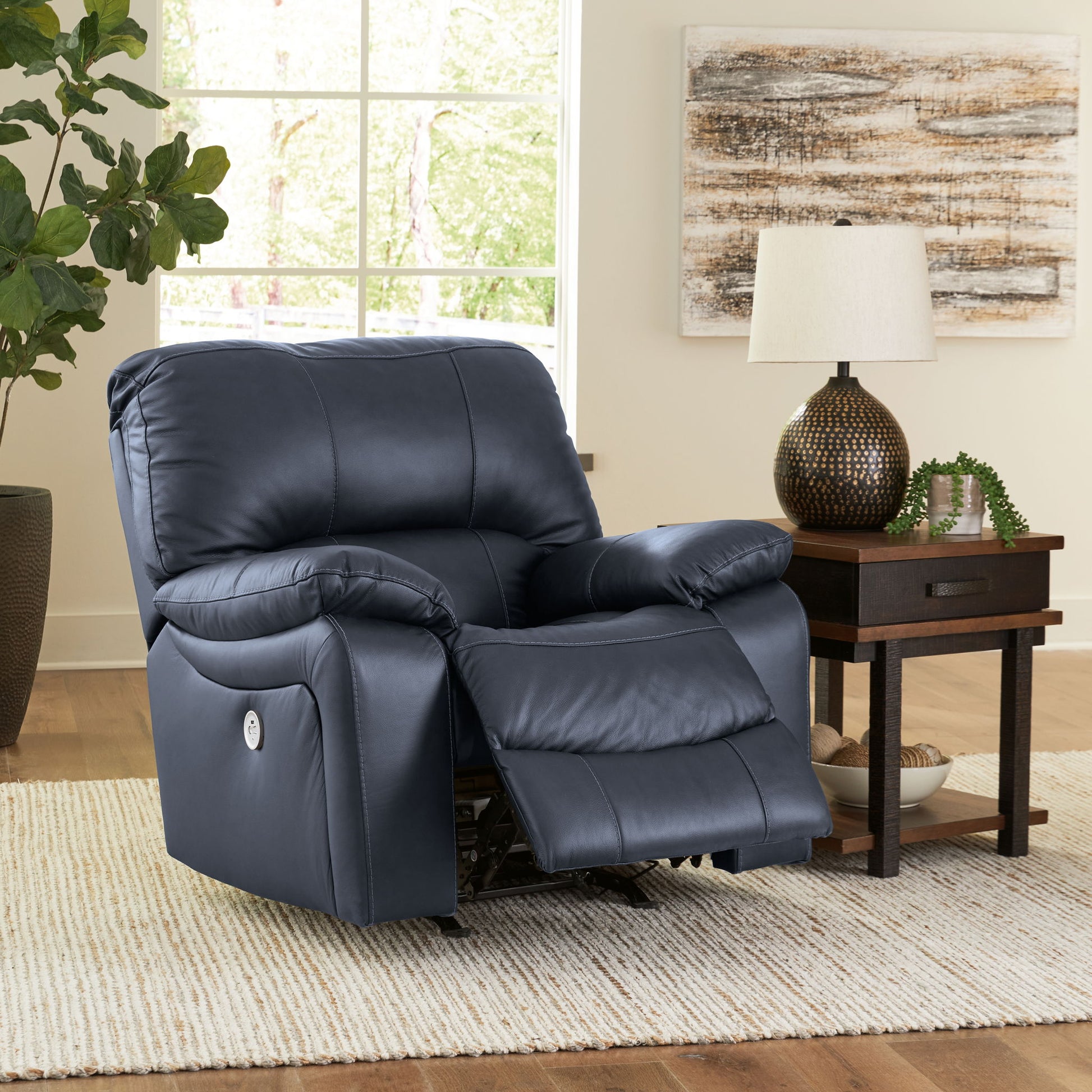 Leesworth - Rocker Recliner - Hornell Furniture Outlet