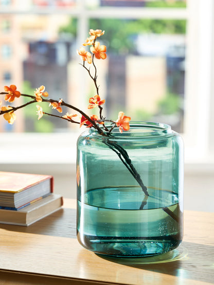Inisland - Vase - Hornell Furniture Outlet