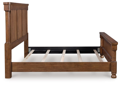 Rowlenstown - Poster Bed - Hornell Furniture Outlet