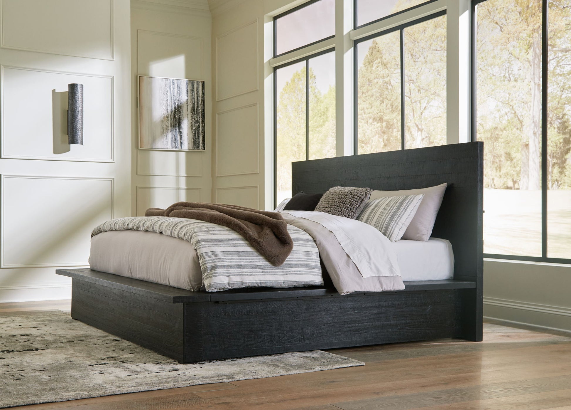 Londer - Black - California King Panel Bed - Hornell Furniture Outlet