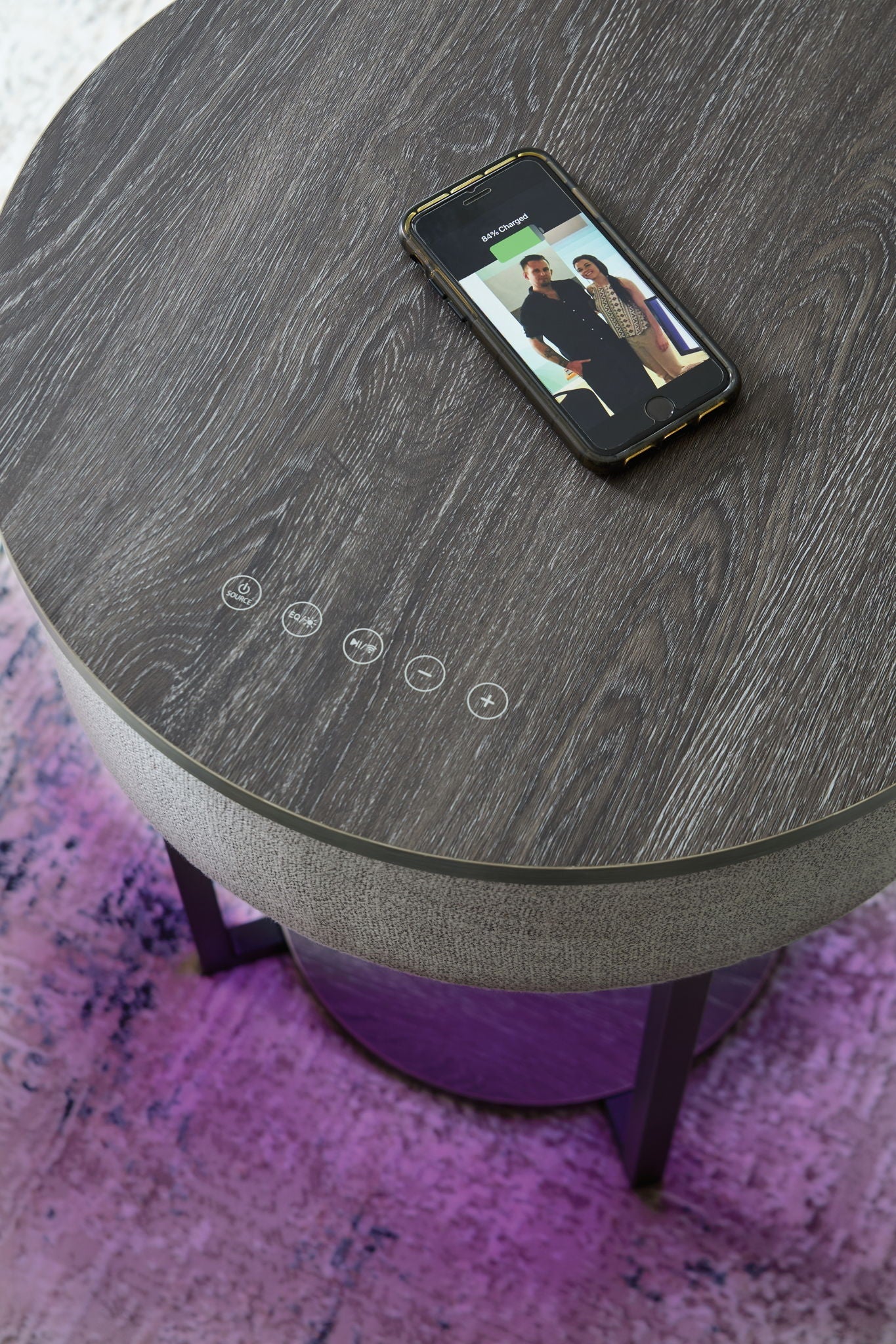 Sethlen - Gray / Black - Accent Table - Hornell Furniture Outlet