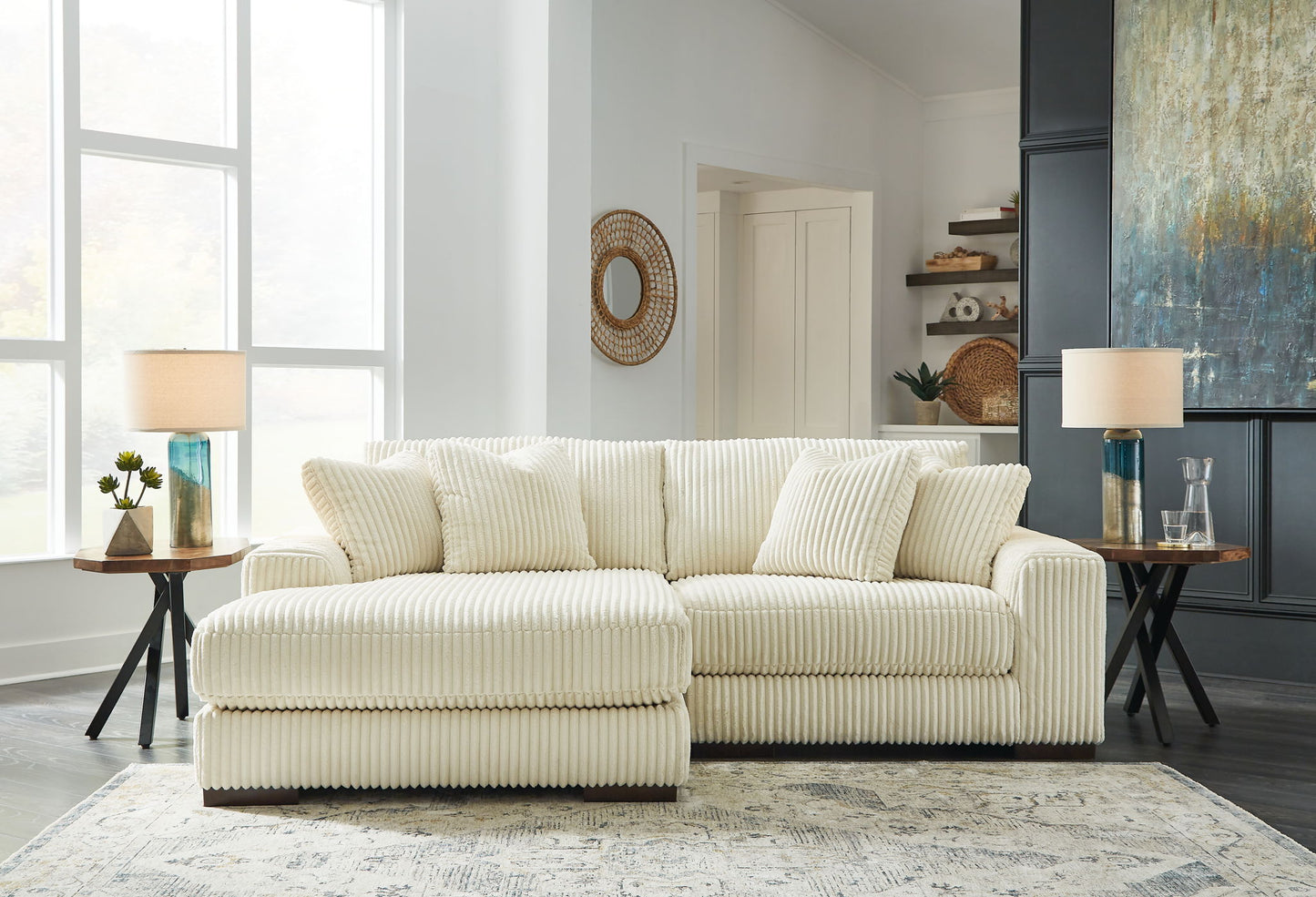 Lindyn - Corner Chaise - Hornell Furniture Outlet