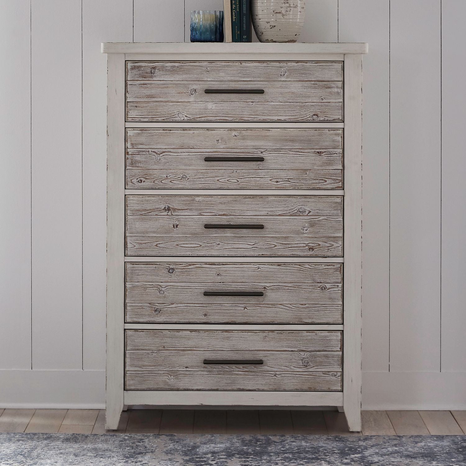 Backroads - 5 Drawer Chest - White - Hornell Furniture Outlet