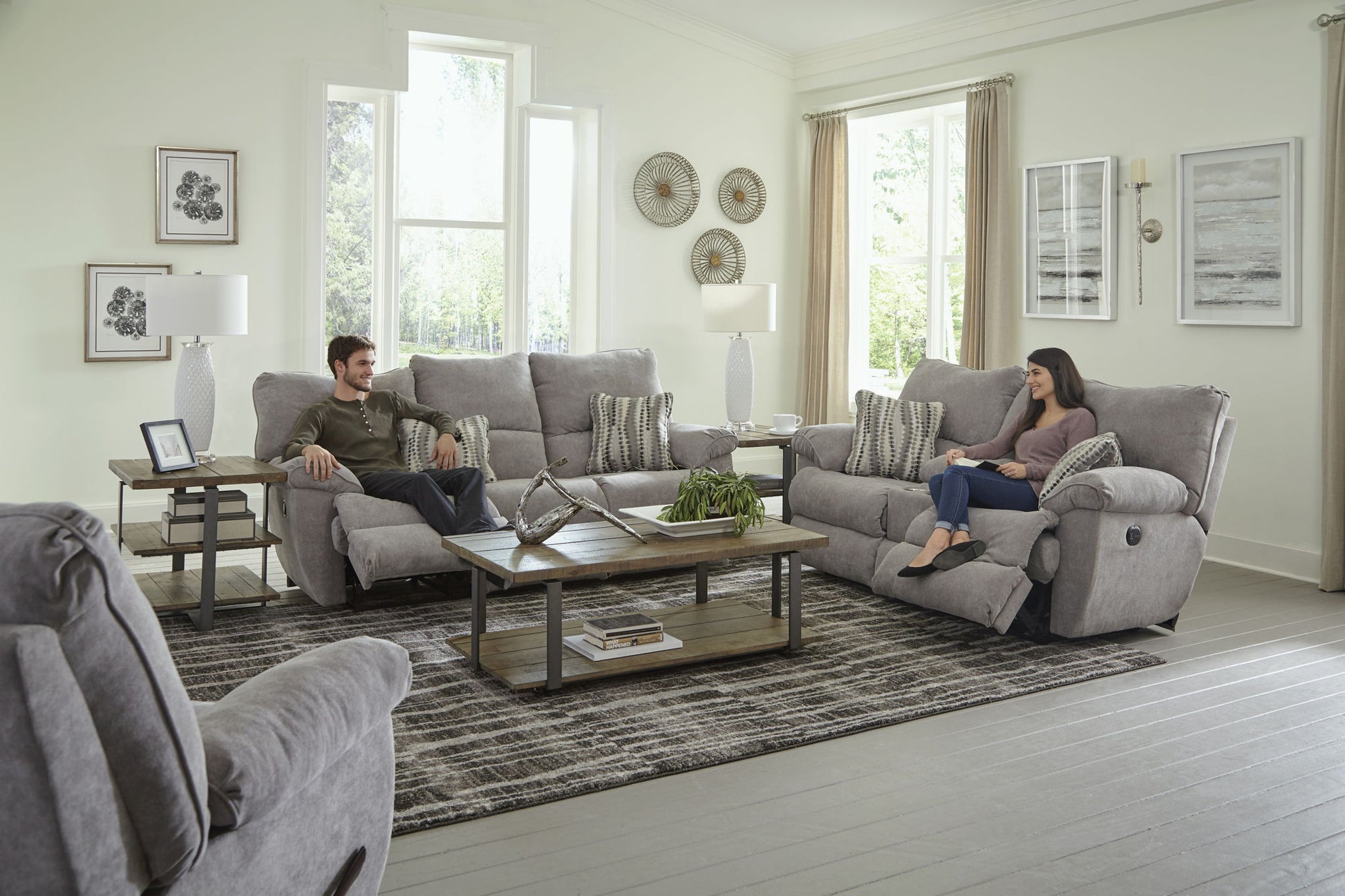 Sadler - Lay Flat Reclining Sofa - Hornell Furniture Outlet