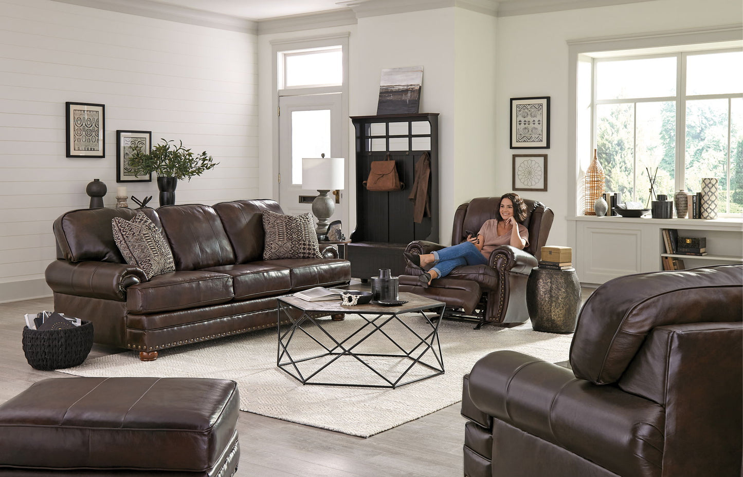Roberto - Leather Rocker Recliner - Cocoa - Hornell Furniture Outlet